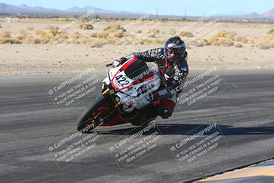 media/Jan-10-2025-CVMA Friday Practice (Fri) [[489e0da257]]/Group 4 and Trackday/Session 2 (Turn 4 Inside)/